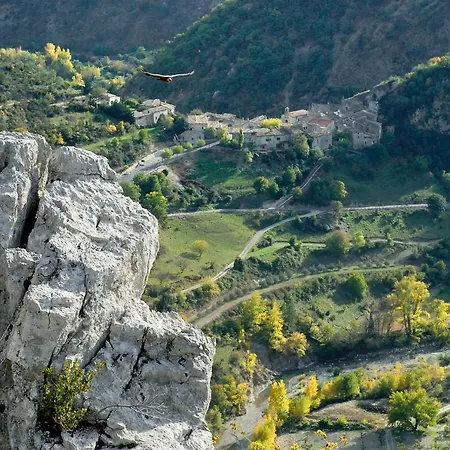 Camping L'ondine De Provence *